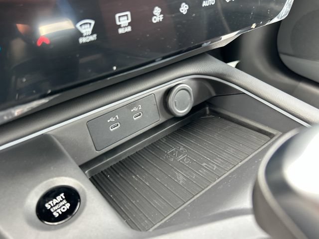 New 2026 Nissan Sentra SR w/ SR All Weather Package FWD image 40