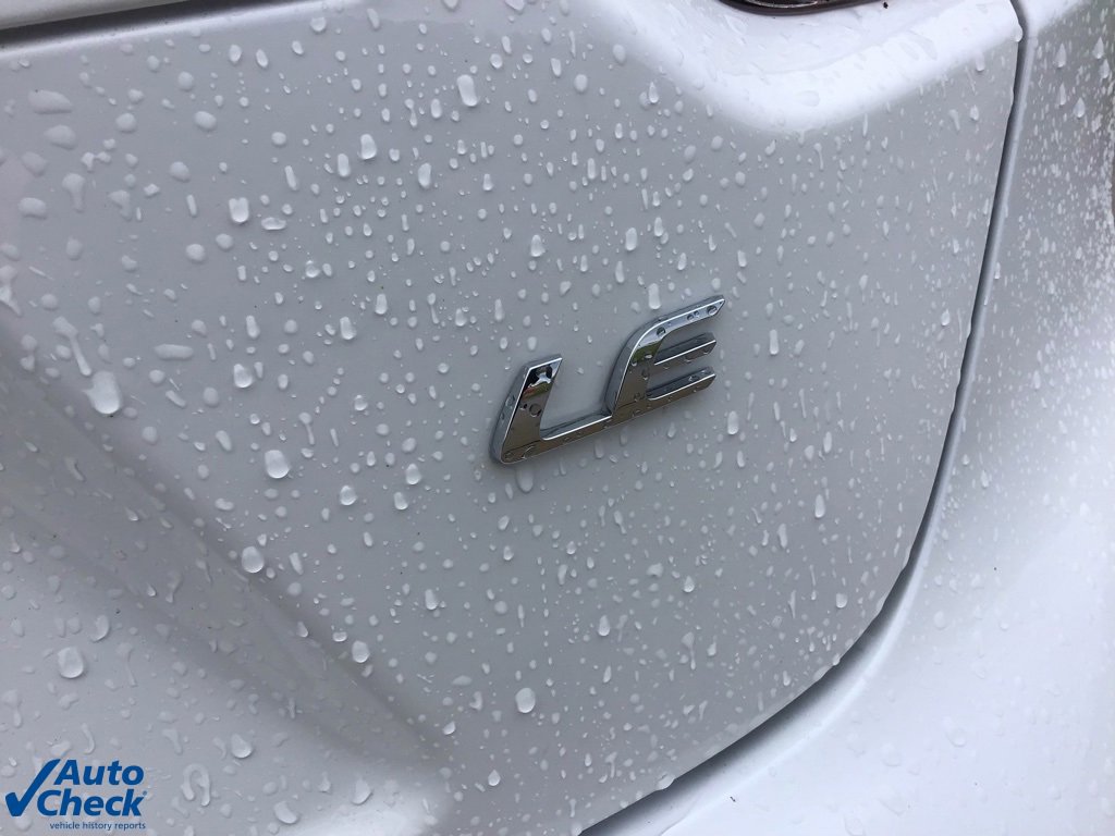 Used 2024 Toyota Corolla LE image 40