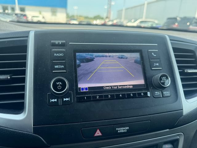 Used 2017 Honda Pilot LX image 18