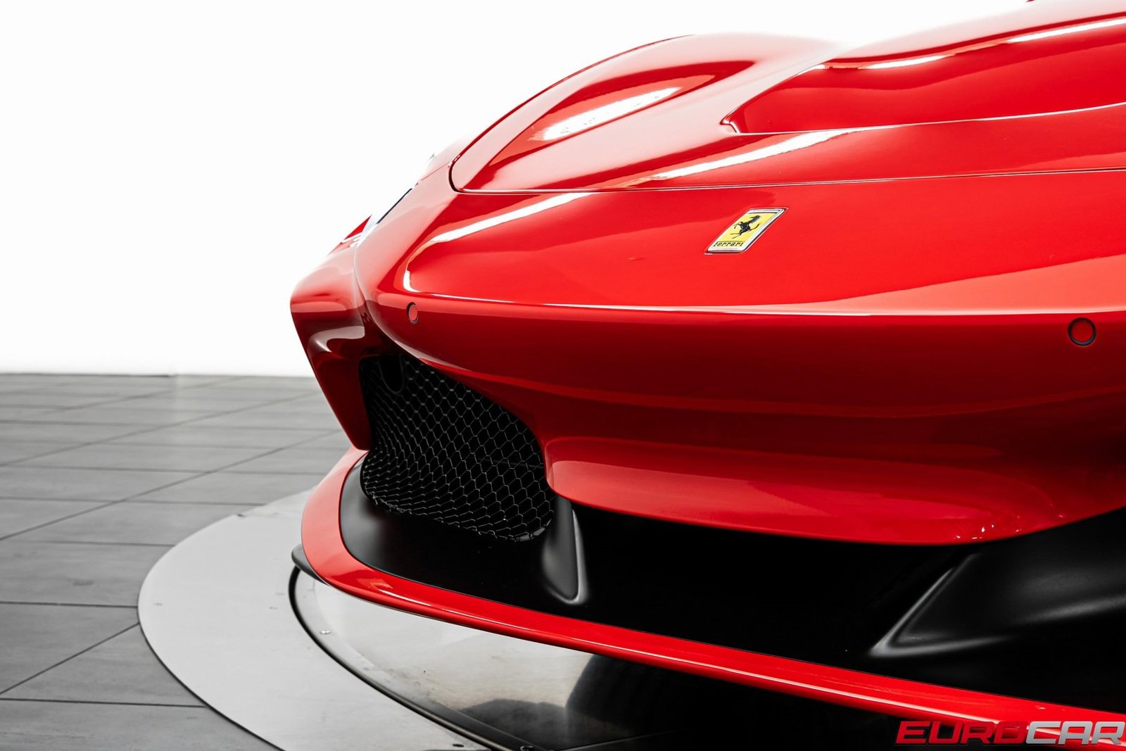 Used 2022 Ferrari F8 Tributo image 15