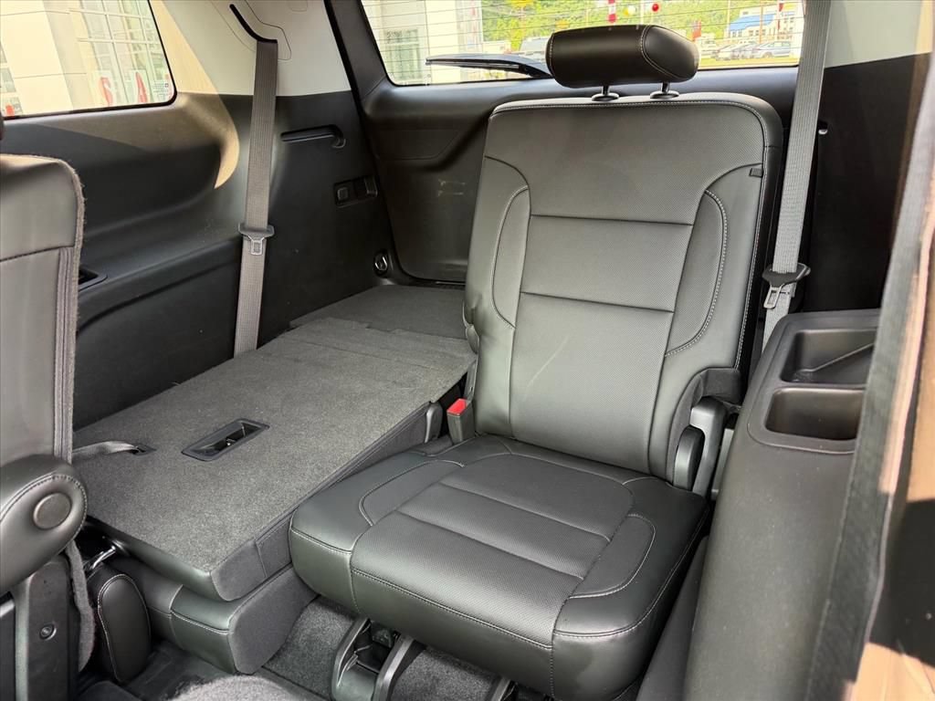 Used 2020 GMC Acadia SLT FWD image 14