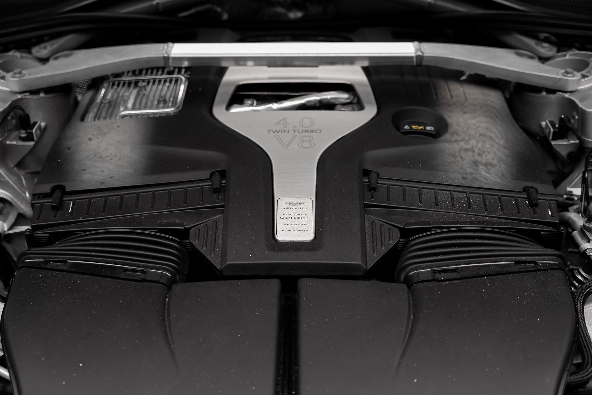 Used 2021 Aston Martin DBX AWD/4WD image 73