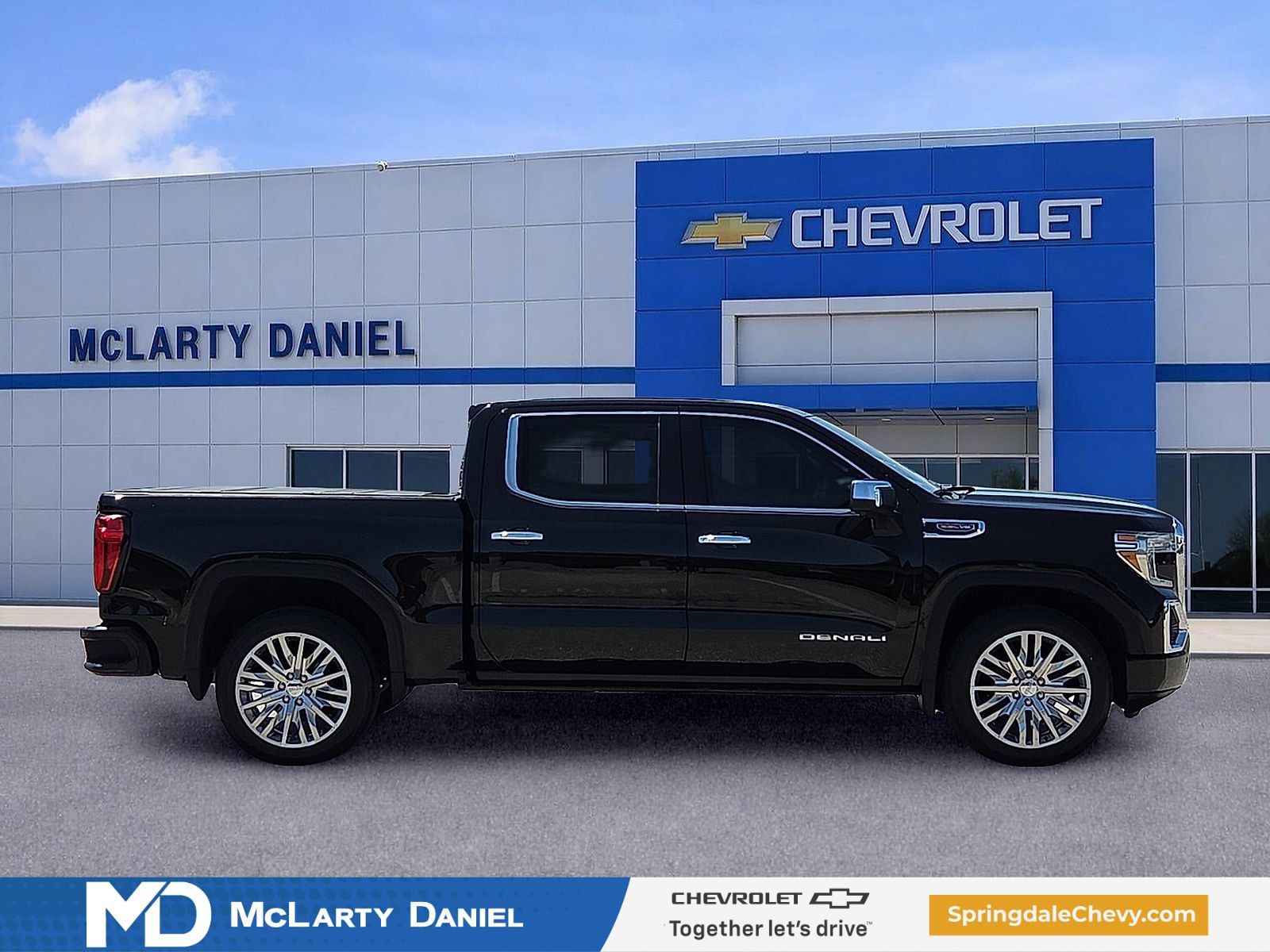 Used 2019 GMC Sierra 1500 Denali w/ Denali Ultimate Package AWD/4WD image 6
