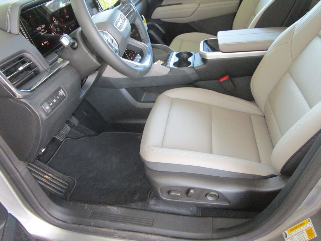 New 2026 GMC Terrain Elevation w/ Elevation Premium Package image 18