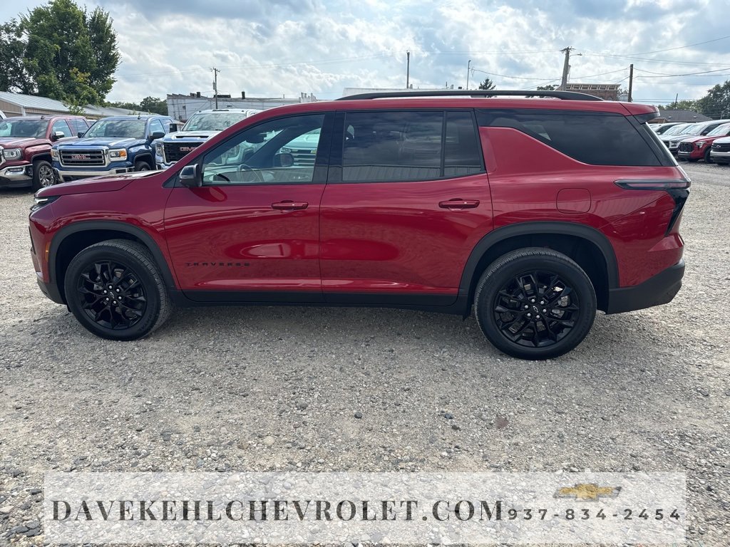 Certified 2024 Chevrolet Traverse LT w/ Midnight/Sport Edition image 2