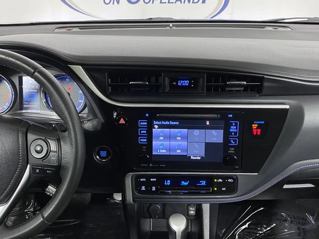 Certified 2018 Toyota Corolla SE w/ SE Premium Package FWD image 13