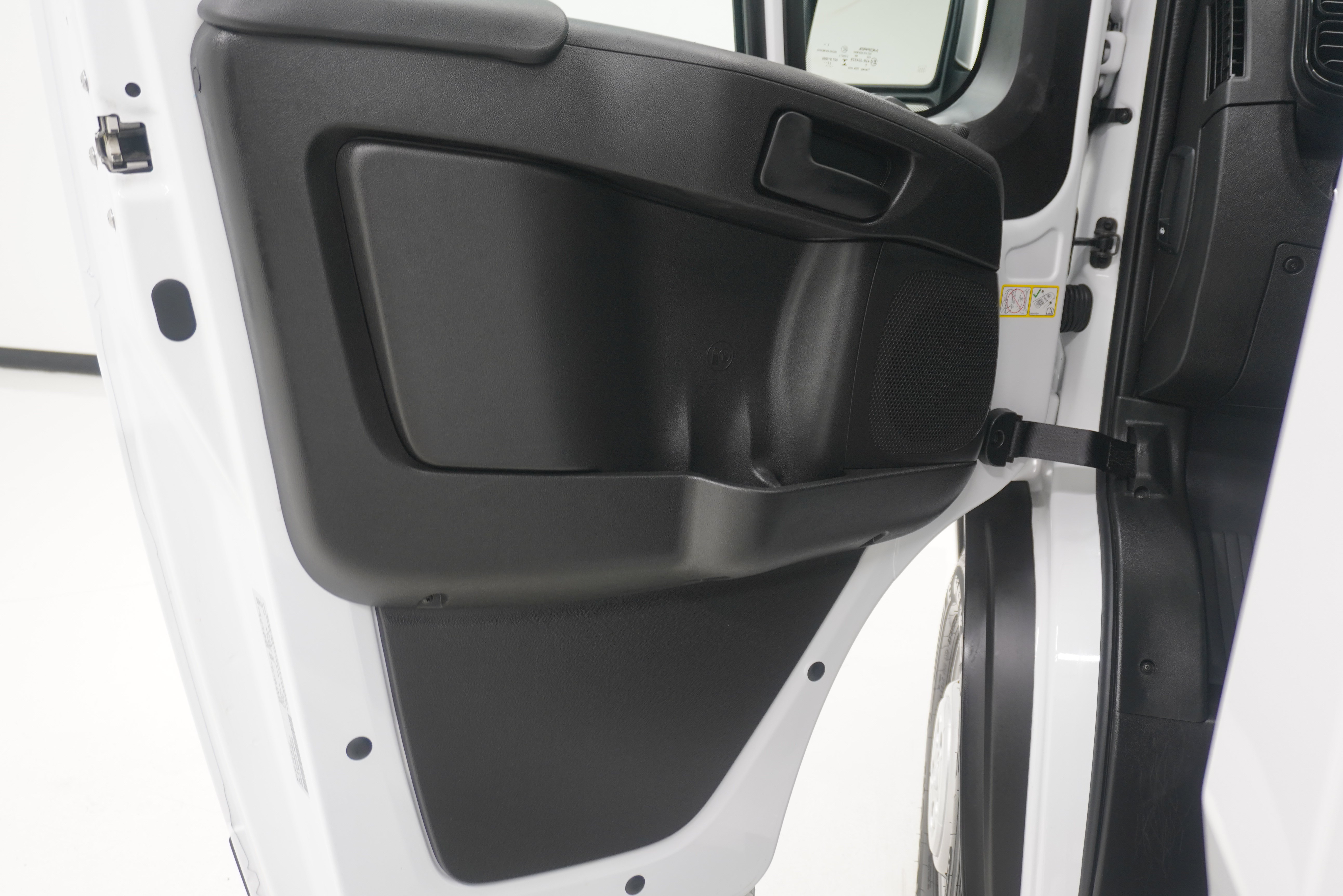 Used 2023 RAM ProMaster 1500 FWD image 10