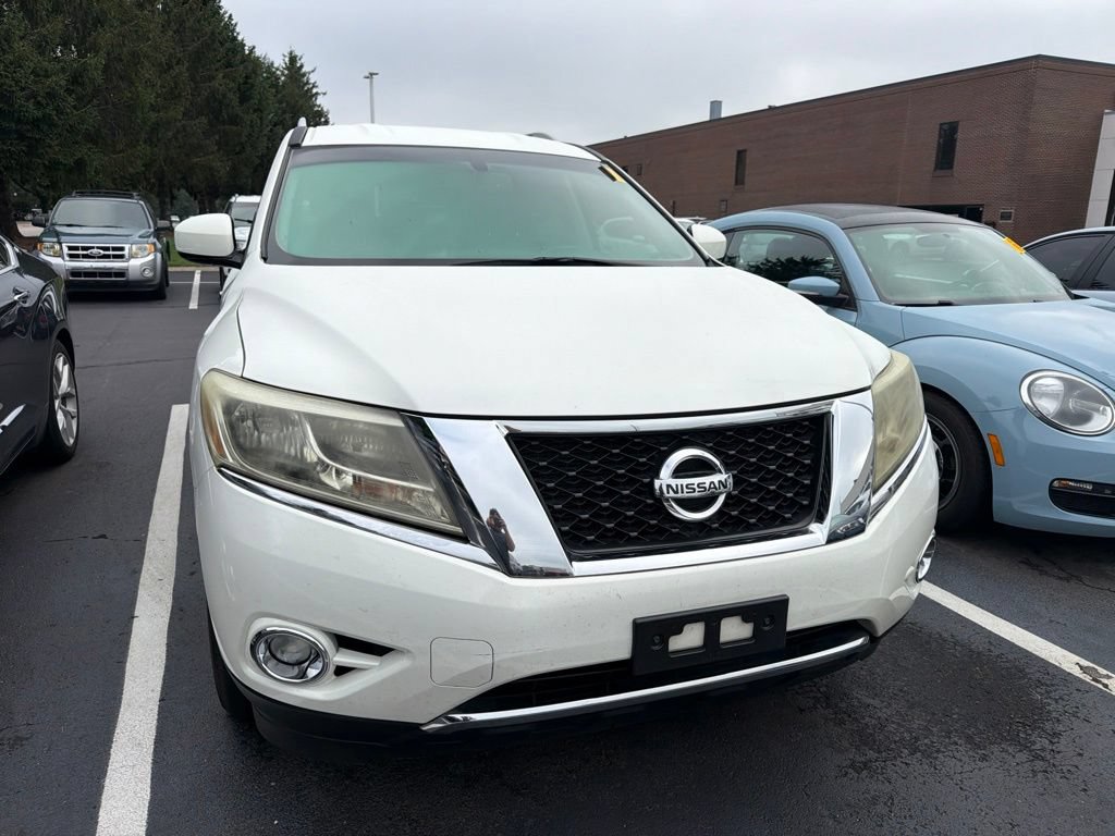 Used 2014 Nissan Pathfinder SL w/ Cargo Package AWD/4WD image 5