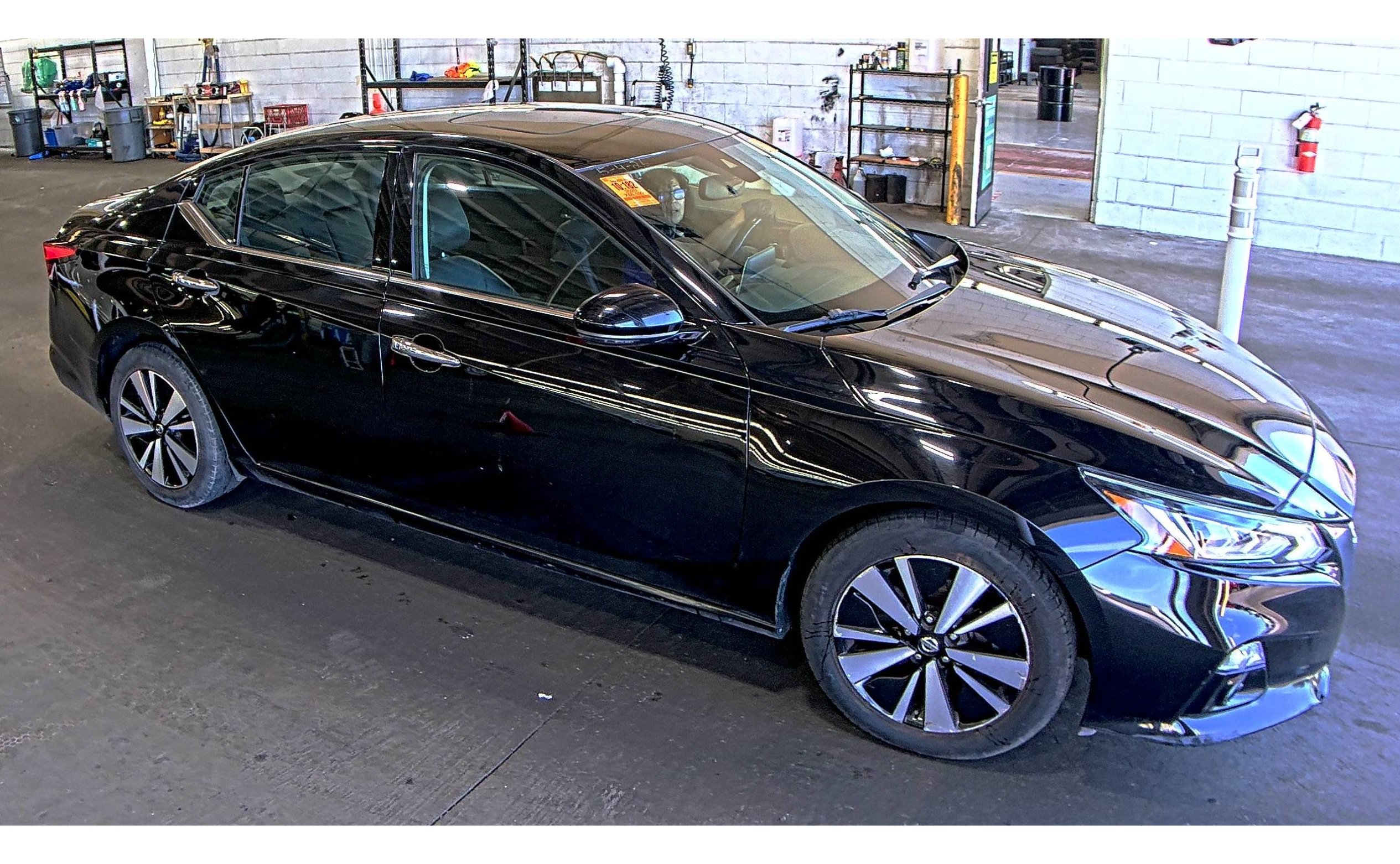 Used 2020 Nissan Altima 2.5 SL FWD image 3
