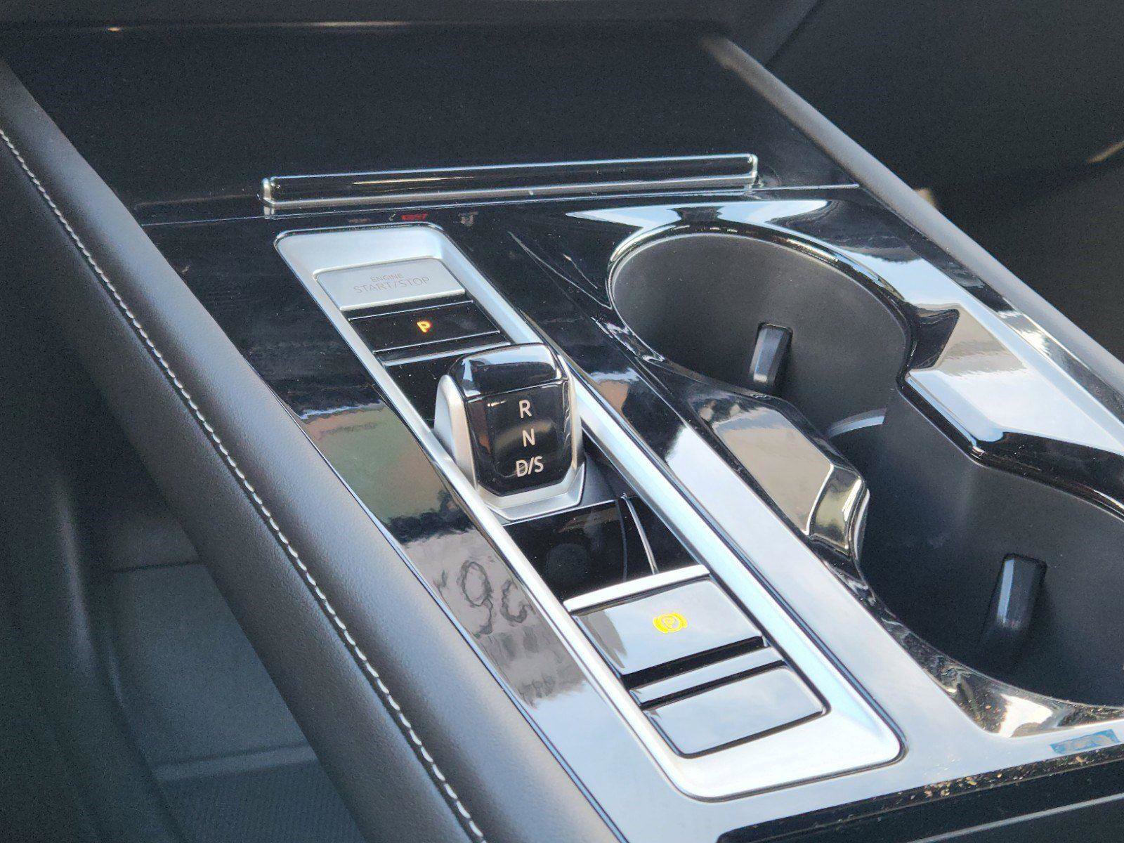 New 2025 Volkswagen Atlas Cross Sport SE image 20