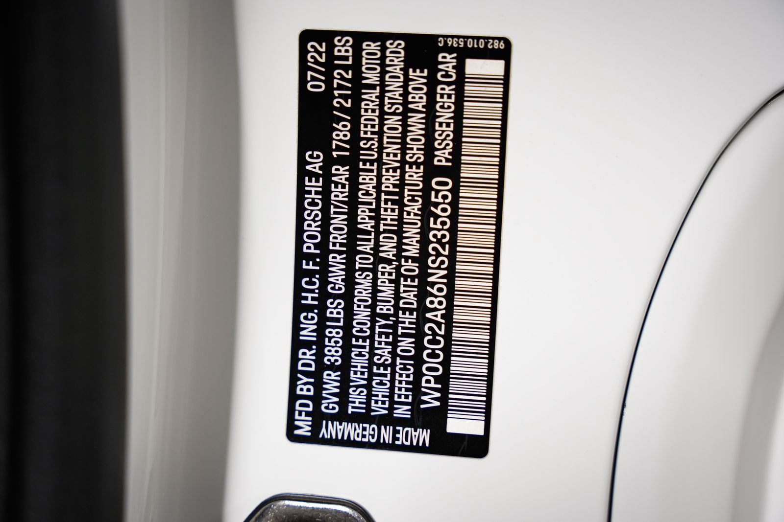 Used 2022 Porsche 718 Boxster Spyder RWD image 40
