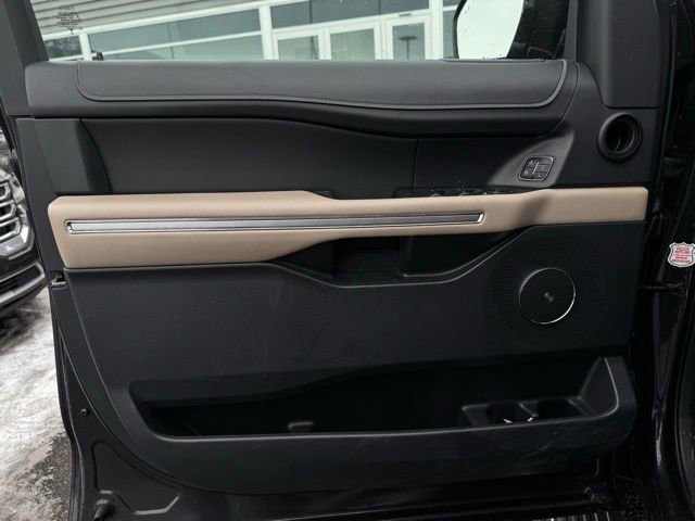 Used 2024 Ford Expedition Max Limited image 14