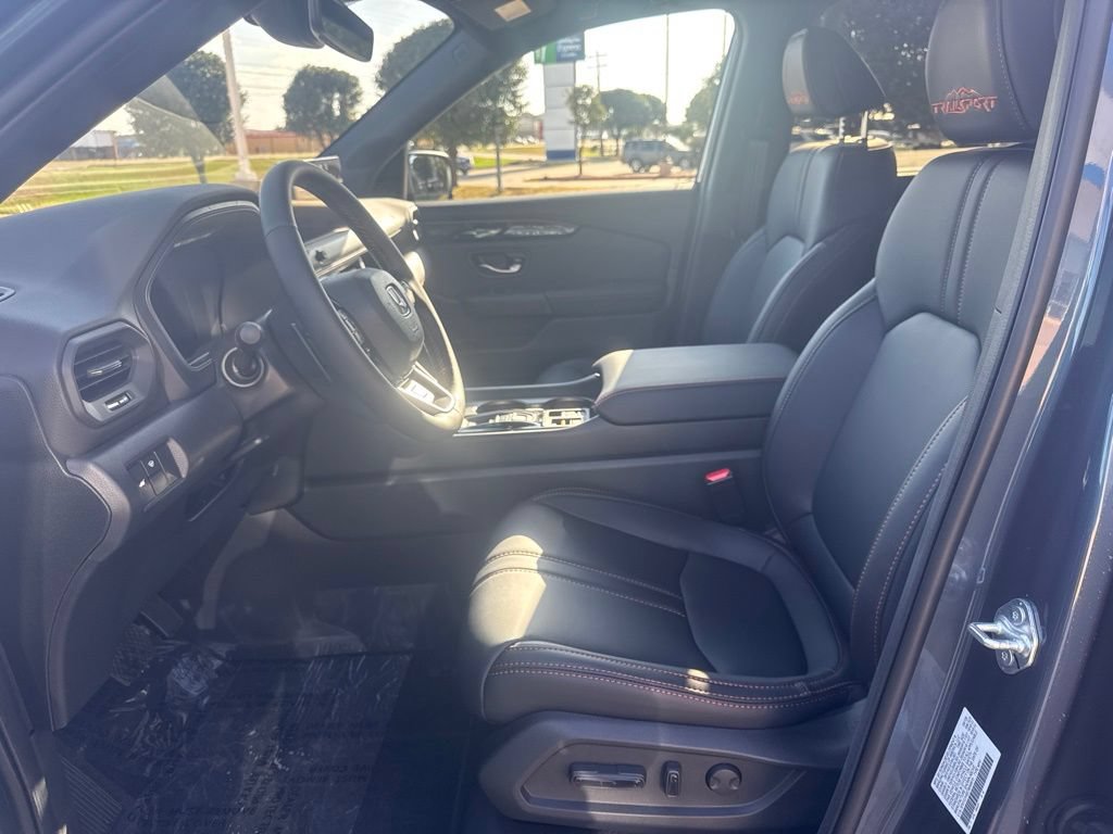 New 2026 Honda Pilot TrailSport image 15