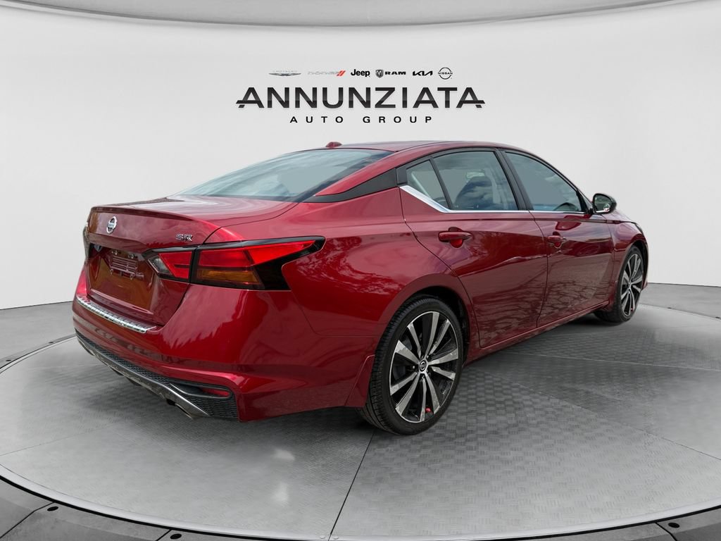 Used 2019 Nissan Altima 2.5 SR FWD image 5