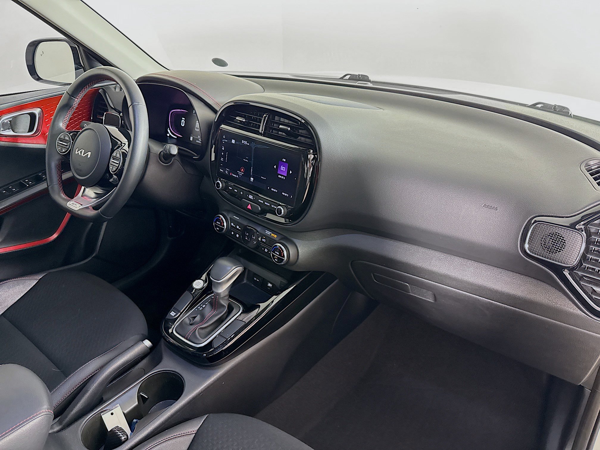 Used 2023 Kia Soul GT-Line FWD image 36