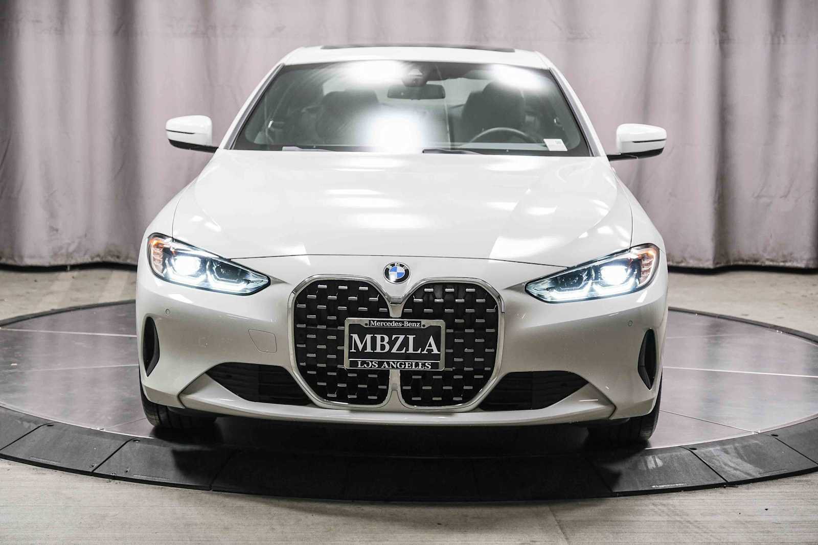 Used 2024 BMW 430i Coupe w/ Convenience Package RWD image 6
