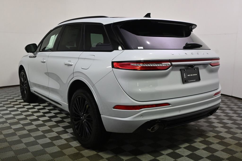New 2026 Lincoln Corsair Premiere image 4