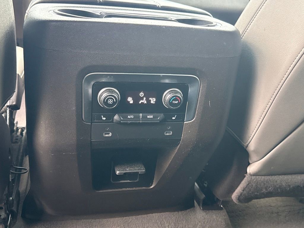 Used 2024 Chevrolet Tahoe LT image 44