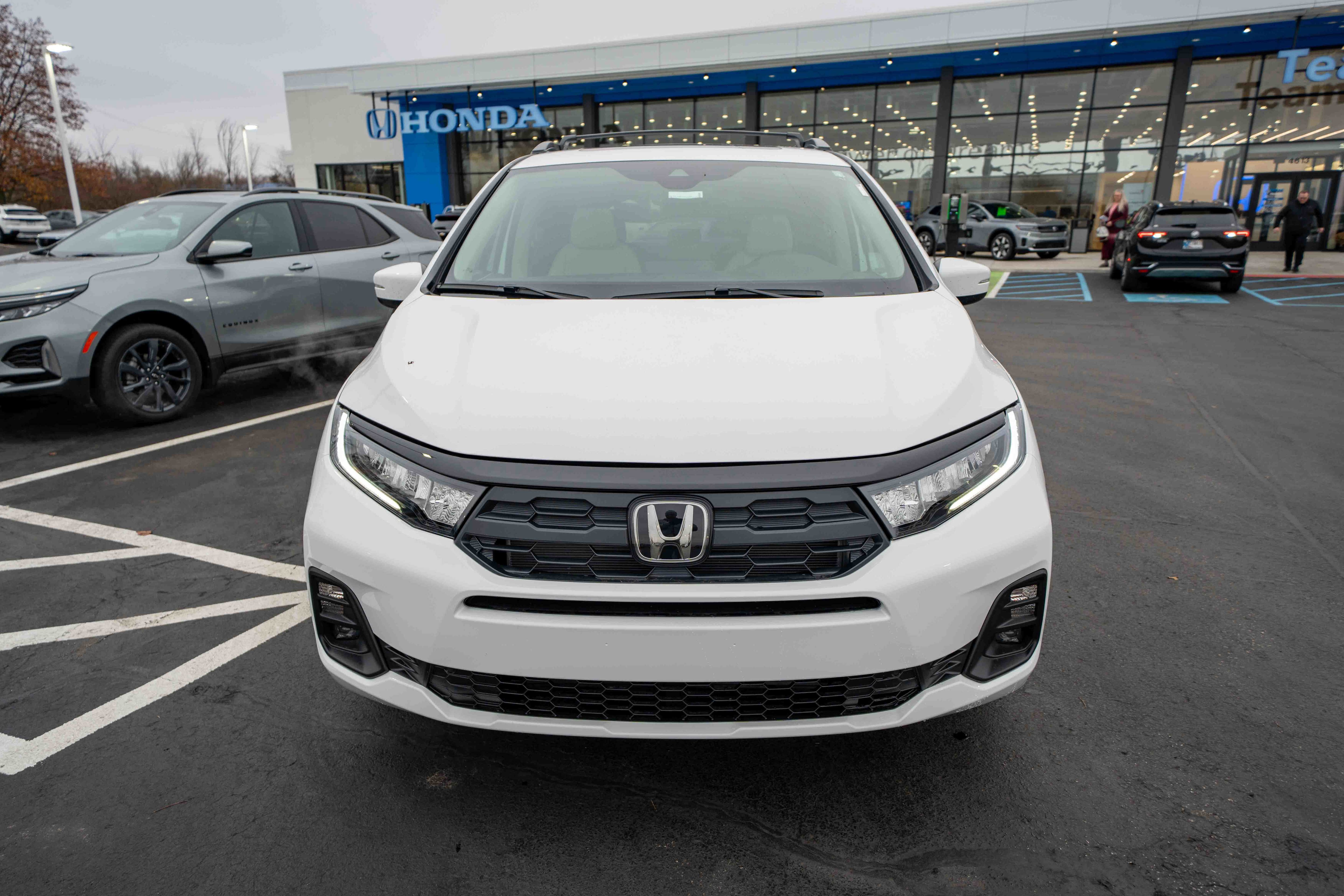 New 2026 Honda Odyssey EX-L image 2