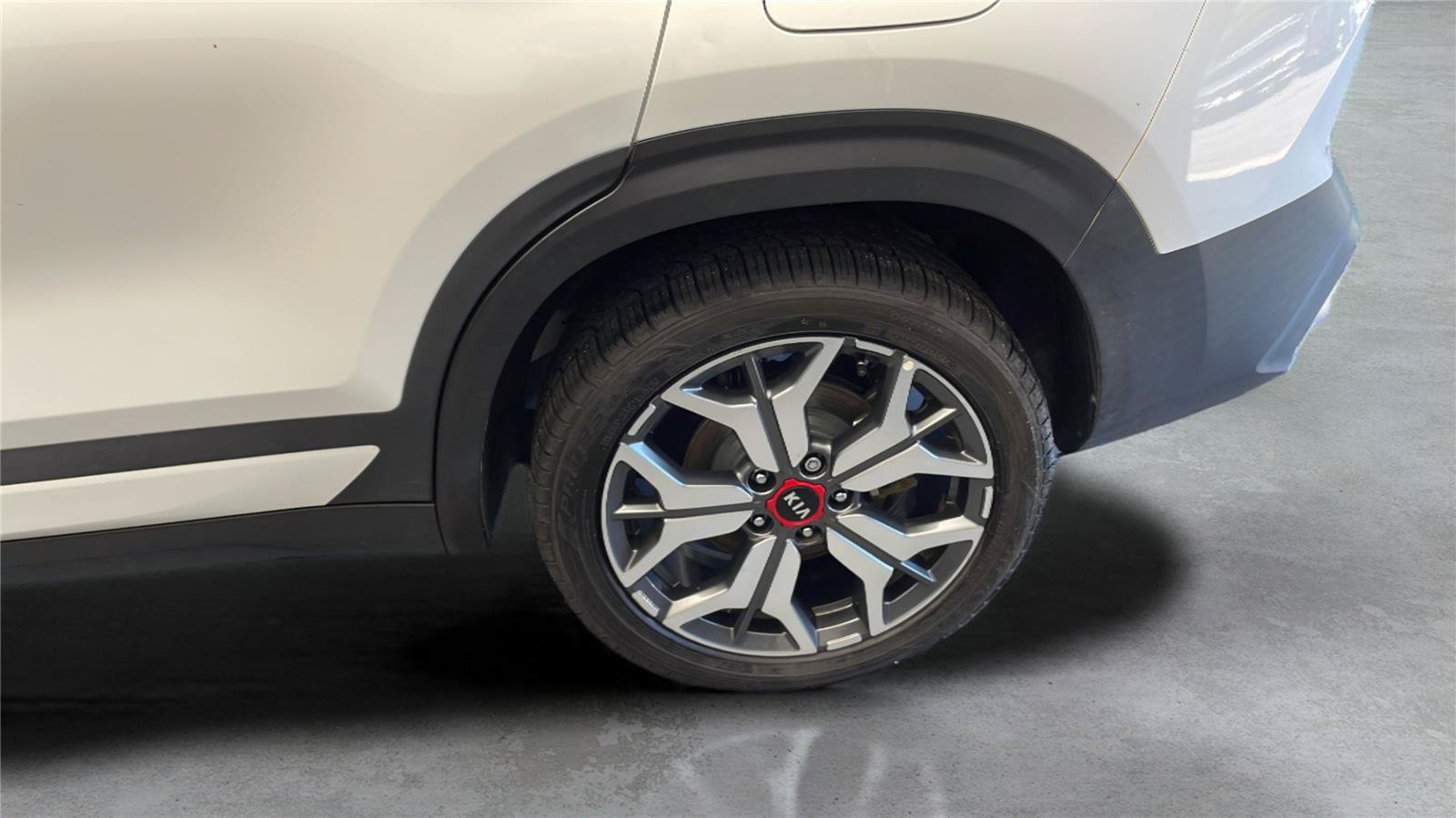 Used 2021 Kia Seltos SX AWD/4WD image 26