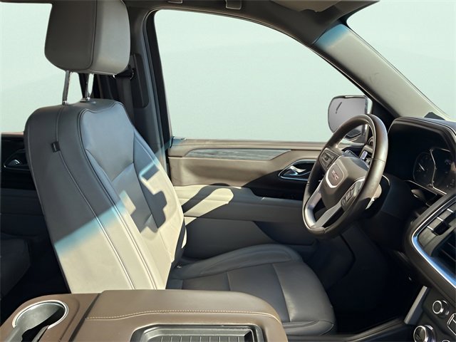 Used 2021 GMC Yukon SLT w/ SLT Luxury Package image 10