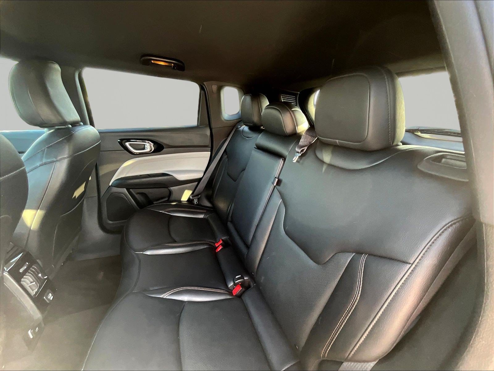 Used 2023 Jeep Compass Limited AWD/4WD image 22