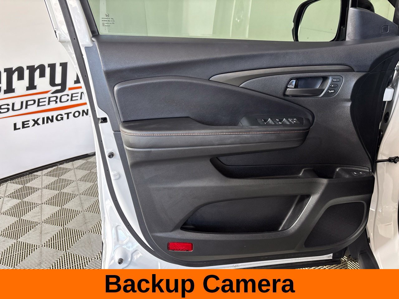 Used 2024 Honda Passport TrailSport image 10