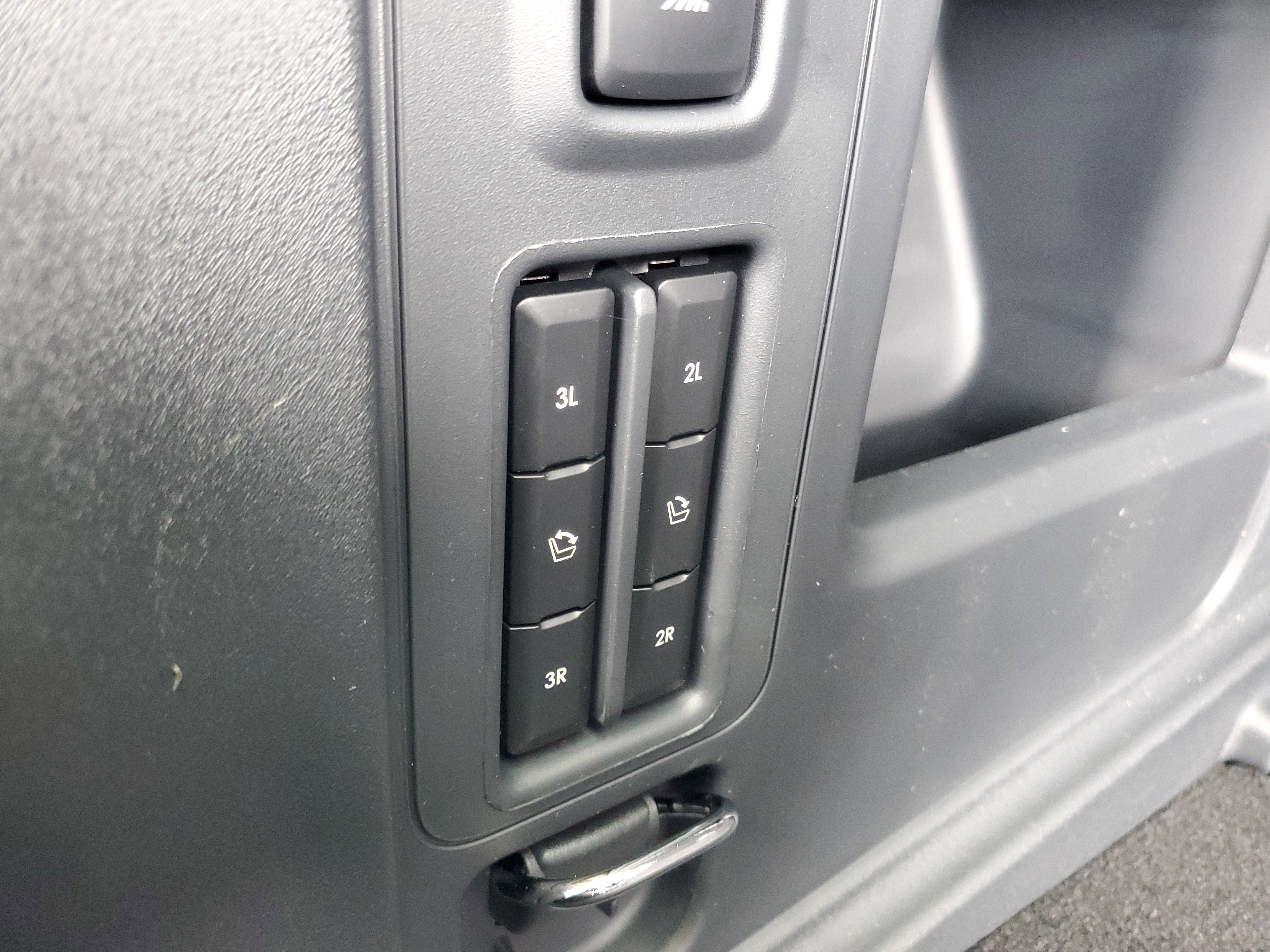 New 2025 Lincoln Navigator Reserve image 34