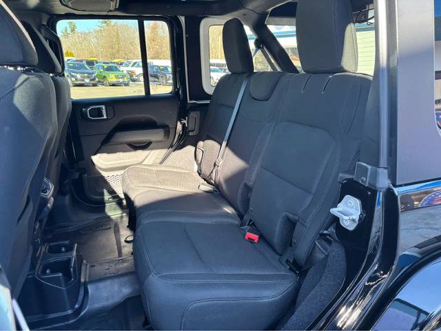 Used 2018 Jeep Wrangler Unlimited Sahara w/ Dual Top Group image 24