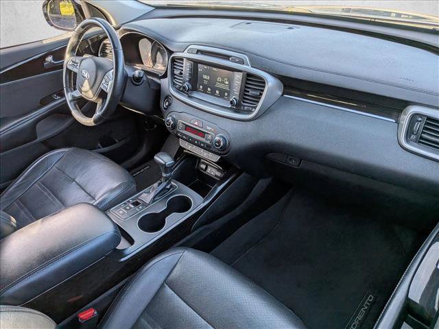Used 2019 Kia Sorento EX image 19