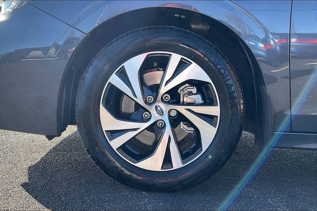 Certified 2025 Subaru Legacy Premium image 9