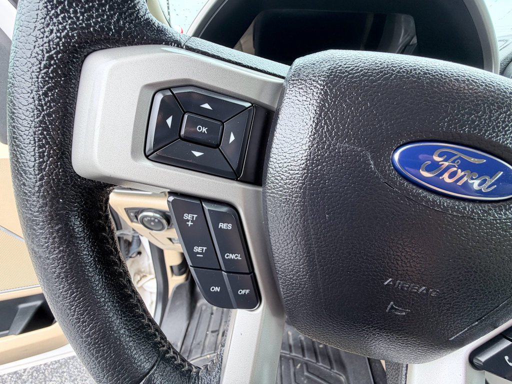 Used 2015 Ford F150 Lariat AWD/4WD image 14