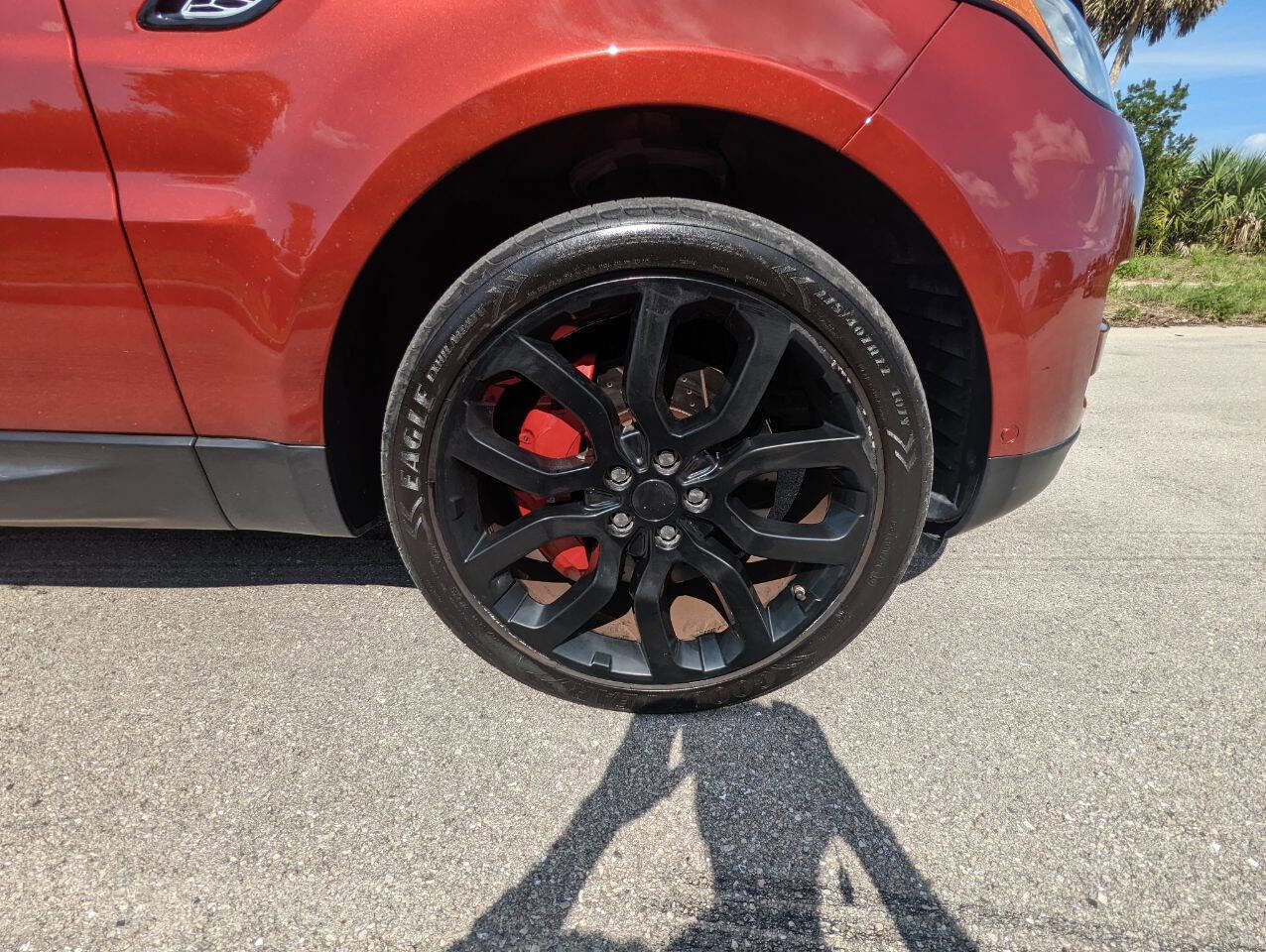 Used 2015 Land Rover Range Rover Sport Supercharged image 30