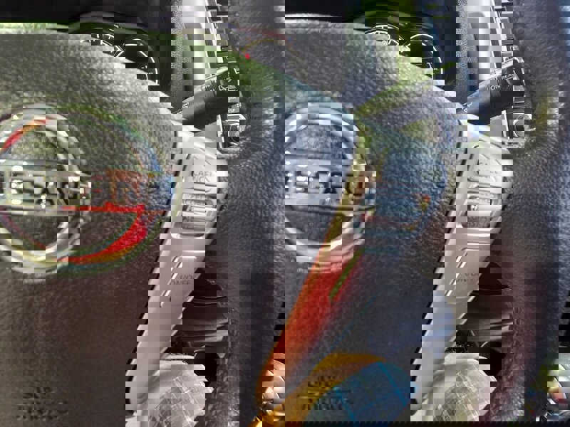 Used 2016 Nissan Versa Note SV image 15