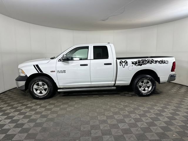 Used 2017 RAM 1500 ST w/ SXT Appearance Group image 5
