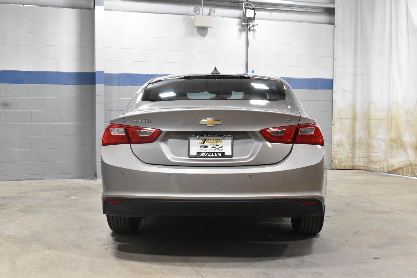 Used 2023 Chevrolet Malibu LT w/ Driver Confidence Package FWD image 26