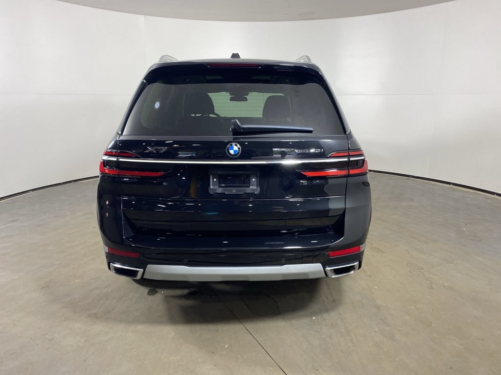 Used 2023 BMW X7 xDrive40i w/ Premium Package AWD/4WD image 6