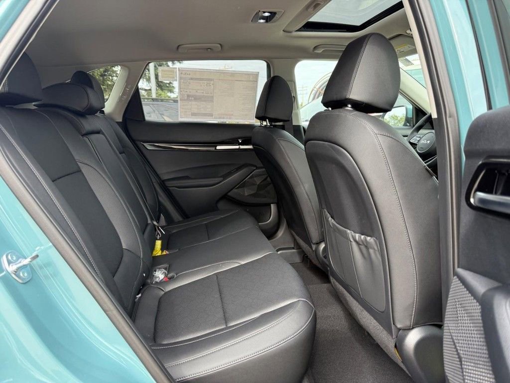 New 2026 Kia Seltos SX w/ SX Sunroof Package image 5