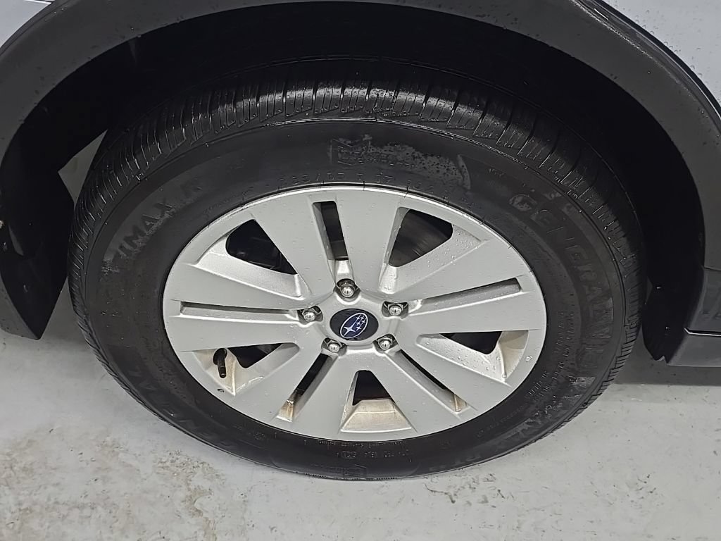Used 2018 Subaru Outback 2.5i Premium AWD/4WD image 40