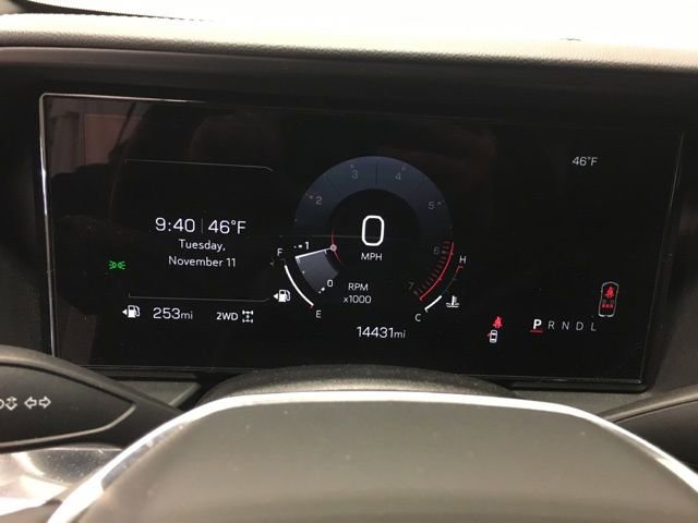 Used 2025 GMC Terrain Elevation image 24