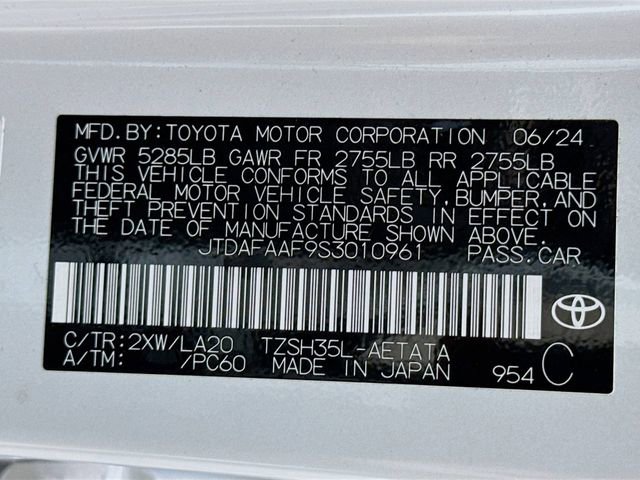 Used 2025 Toyota Crown Platinum image 33