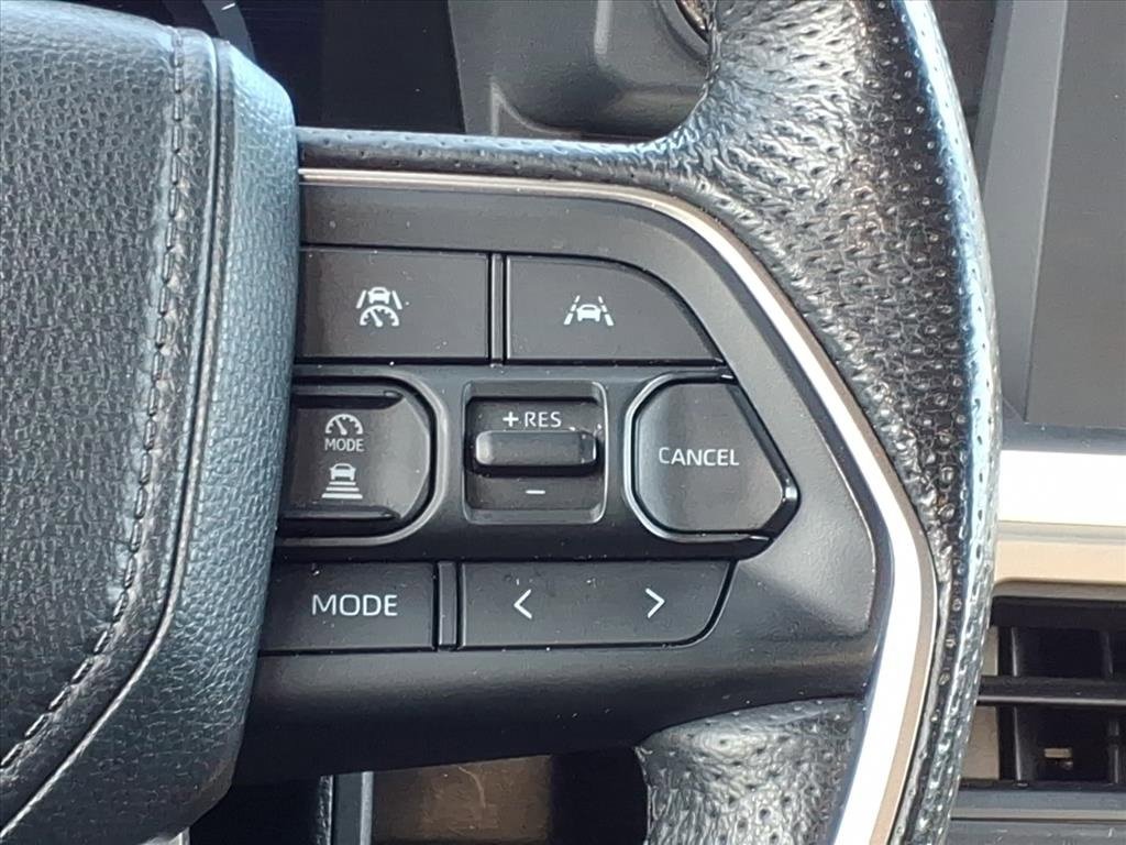 Used 2024 Toyota Tacoma TRD Off-Road image 9