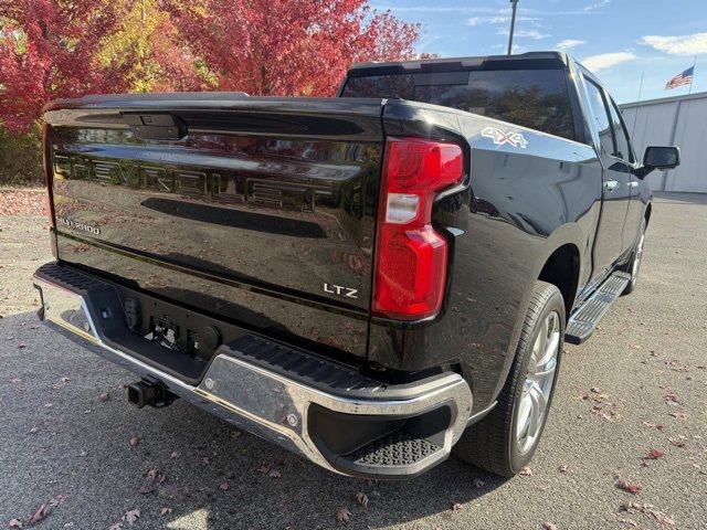Used 2019 Chevrolet Silverado 1500 LTZ w/ LTZ Plus Package image 3
