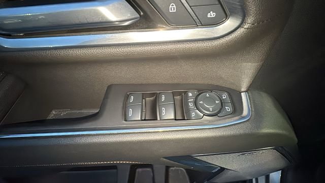 Used 2024 Chevrolet Silverado 2500 High Country w/ High Country Premium Package image 14