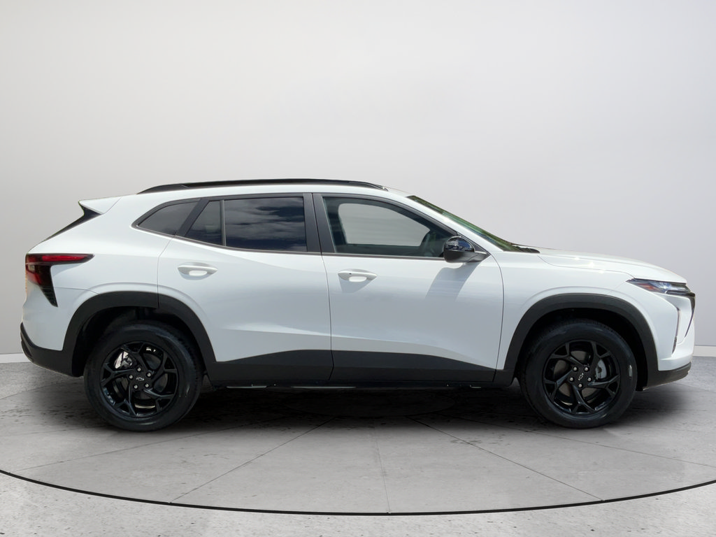 New 2026 Chevrolet Trax LT w/ Driver Confidence Package FWD image 4