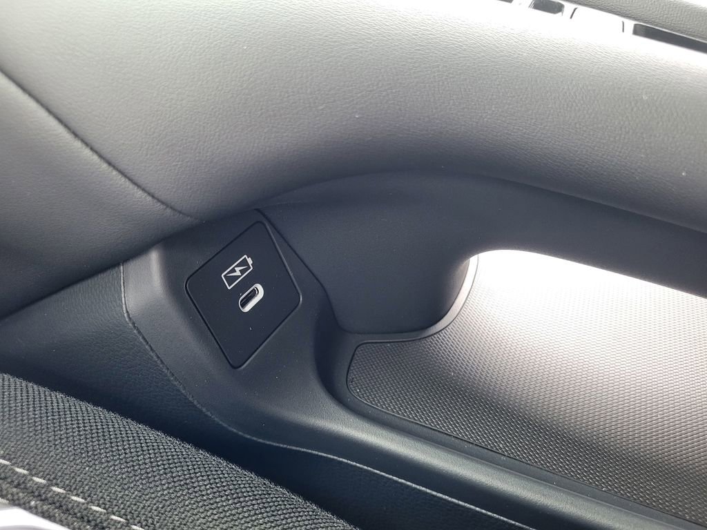 New 2026 Honda HR-V LX image 26