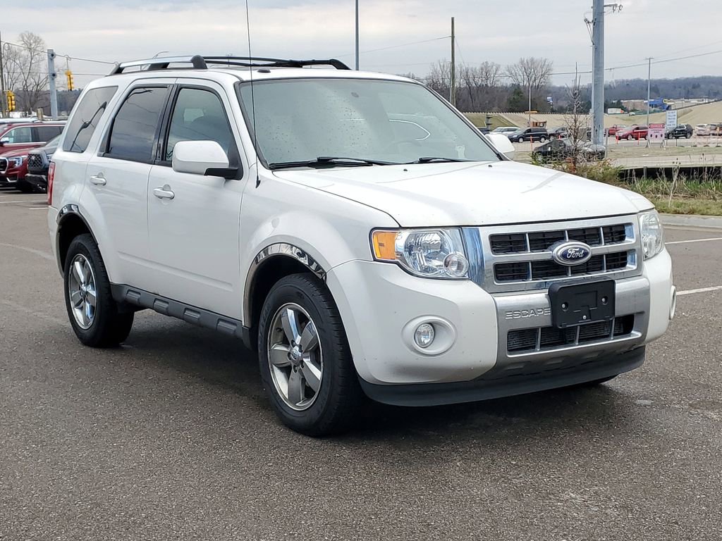 Used 2012 Ford Escape Limited w/ Class II Trailer Towing Pkg AWD/4WD image 4