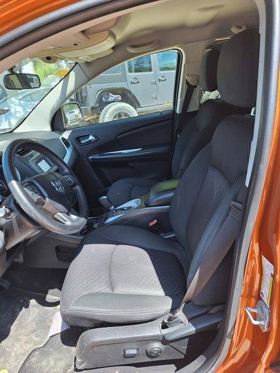 Used 2011 Dodge Journey Mainstreet w/ Popular Equipment Group FWD image 6