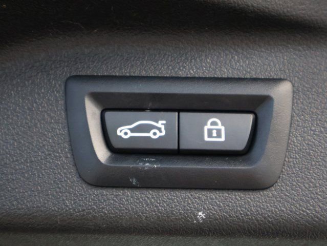 Used 2020 BMW X7 xDrive40i w/ Premium Package image 24