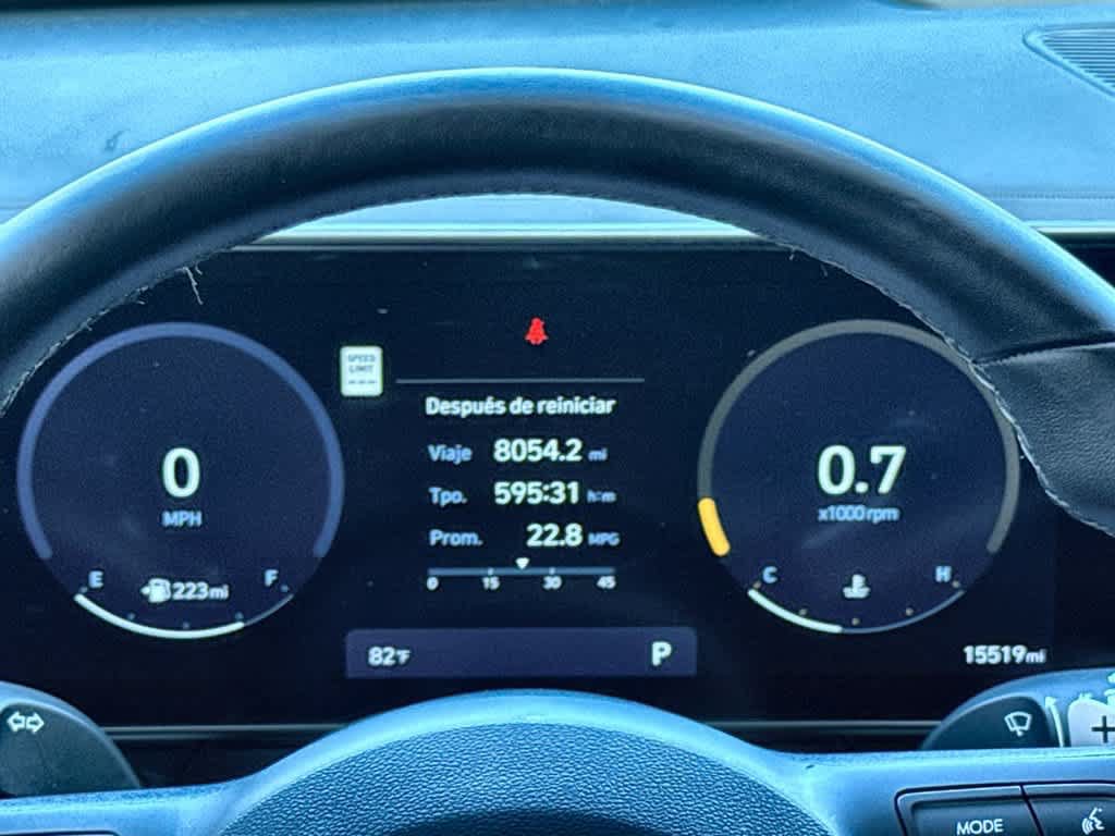 Used 2024 Hyundai Kona Limited FWD image 16